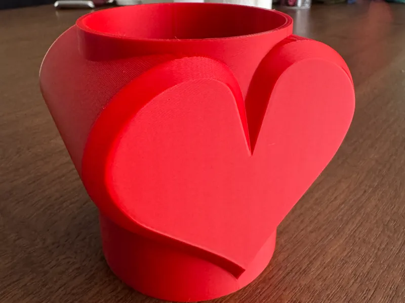 Heart-Shaped Pen Holder