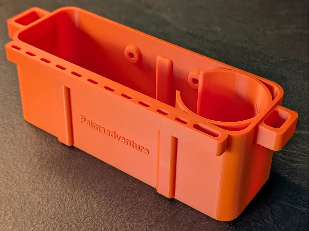Organizador: Boat Storage & Lure Station for Versatrack. Referencia del modelo original.