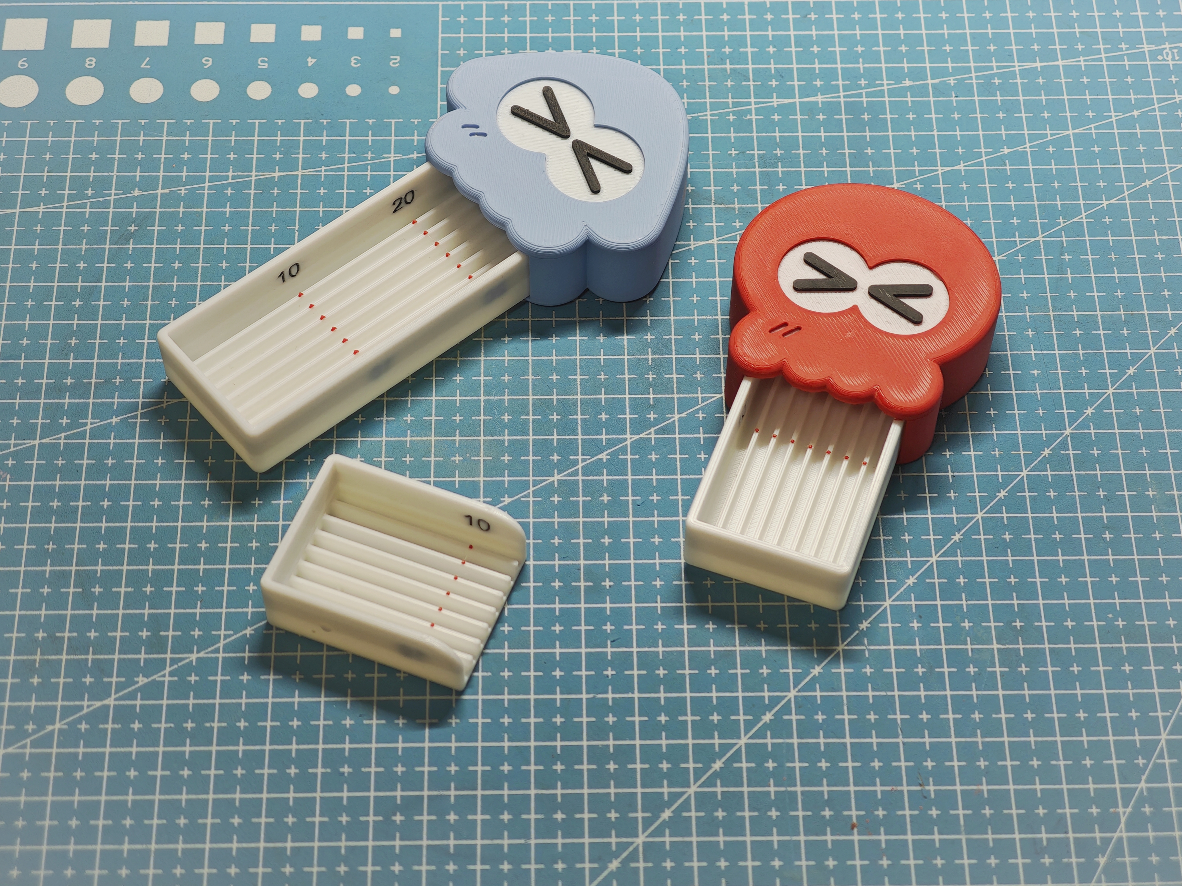 Miniatura 1 do modelo 3D 章章鱿鱿拼豆工具套装