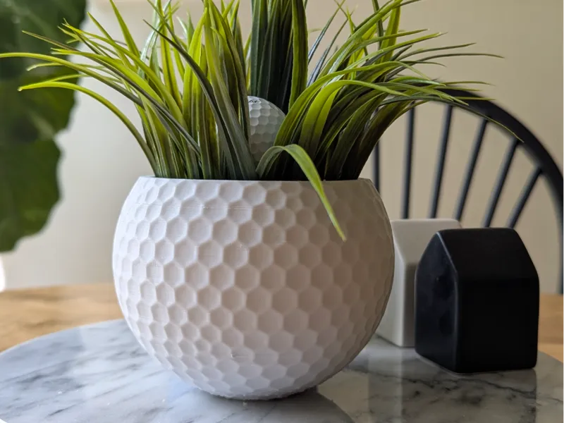 3.5" Golf Ball Planter