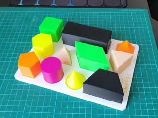 Shapes – 3D Geometry Manipulative