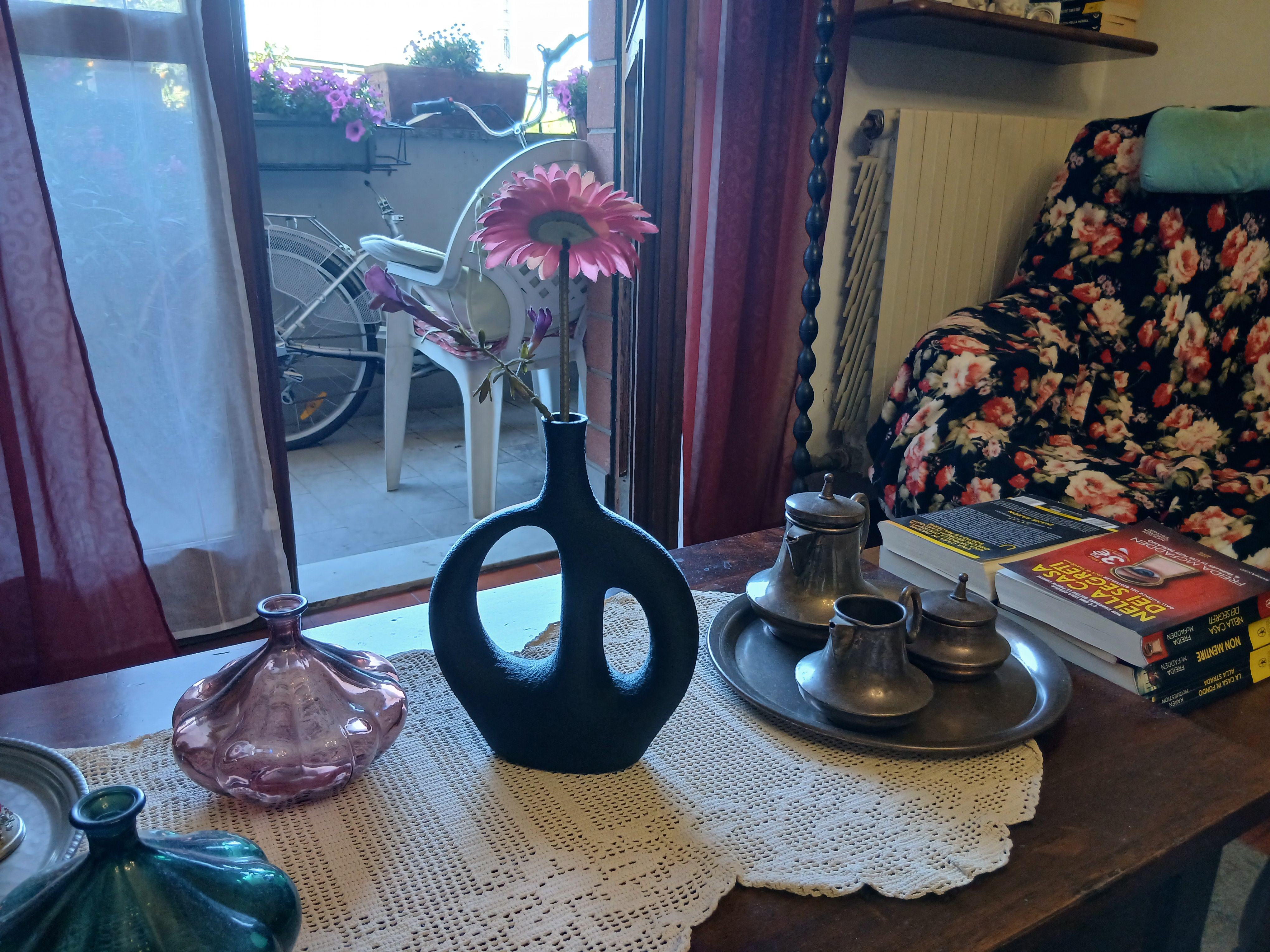 Miniatura 5 do modelo 3D Eclipse Silhouette Vase