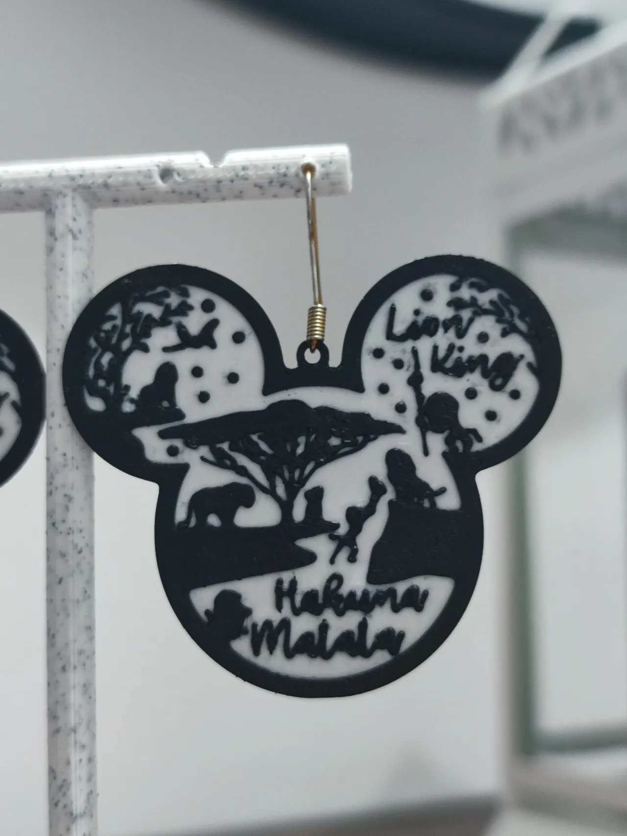 Aretes Hakuna Mickey view 4