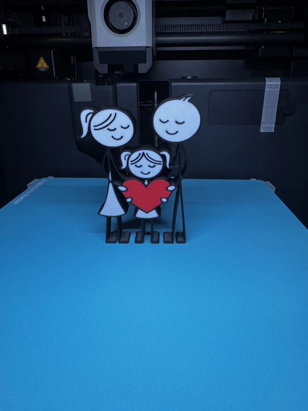 Family Figurines “Heart” (Multiple Versions) view 3