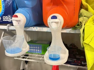 Attachable Detergent Hanger