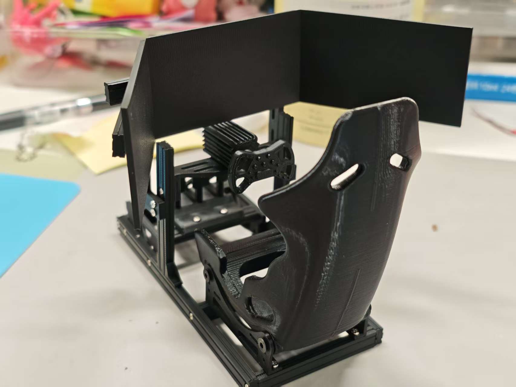 Miniatura 1 do modelo 3D 赛车模拟器 10:1微缩模型 摆件