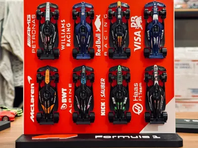 F1 HW mainline wall 1:64 /stand NO AMS