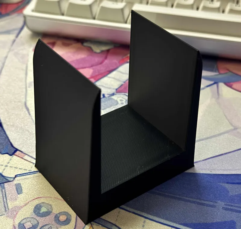 PS4 vertical feet