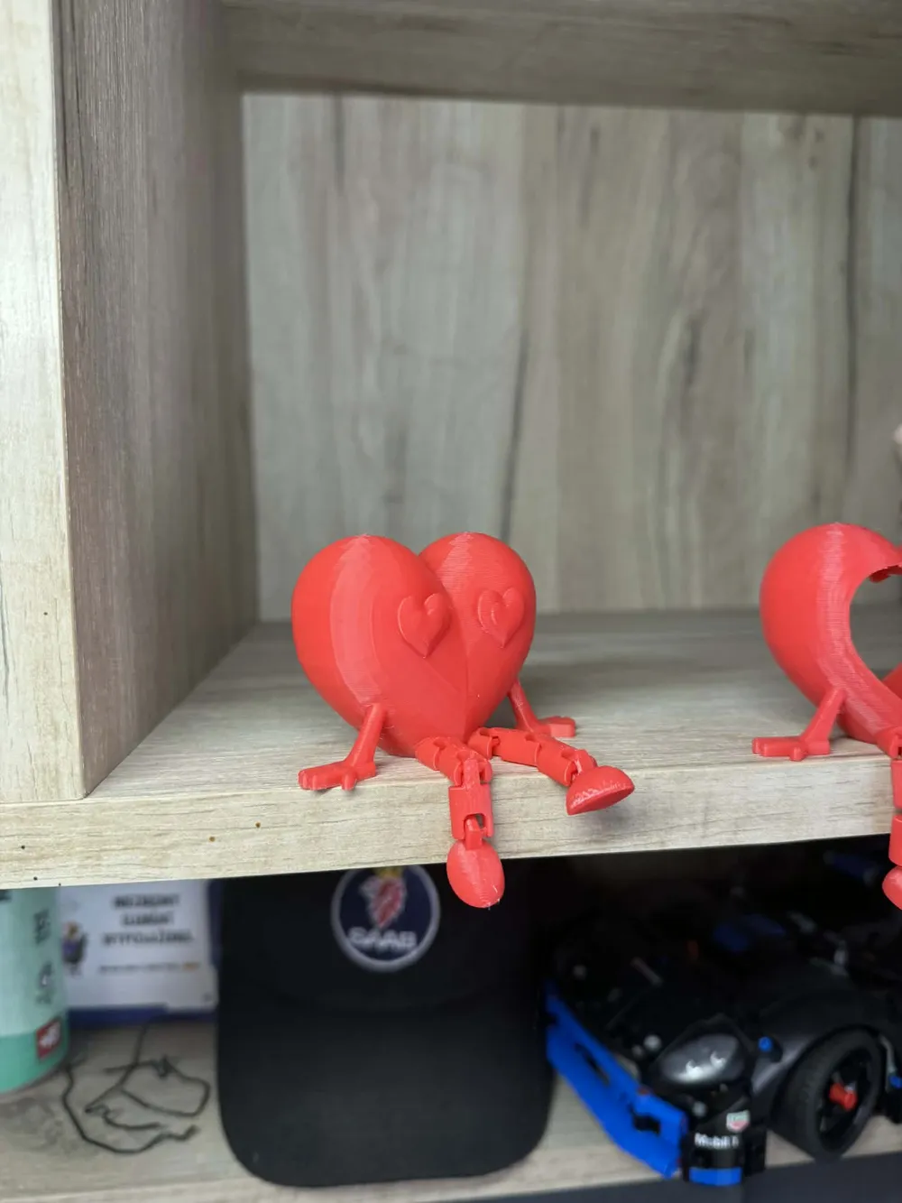 Flexi heart with legs - Free 3D Print Model - MakerWorld