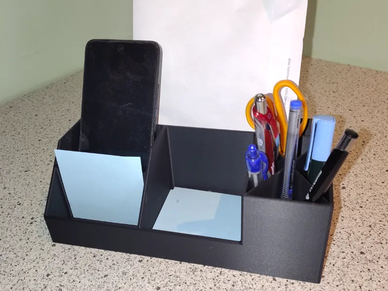 Desk organiser