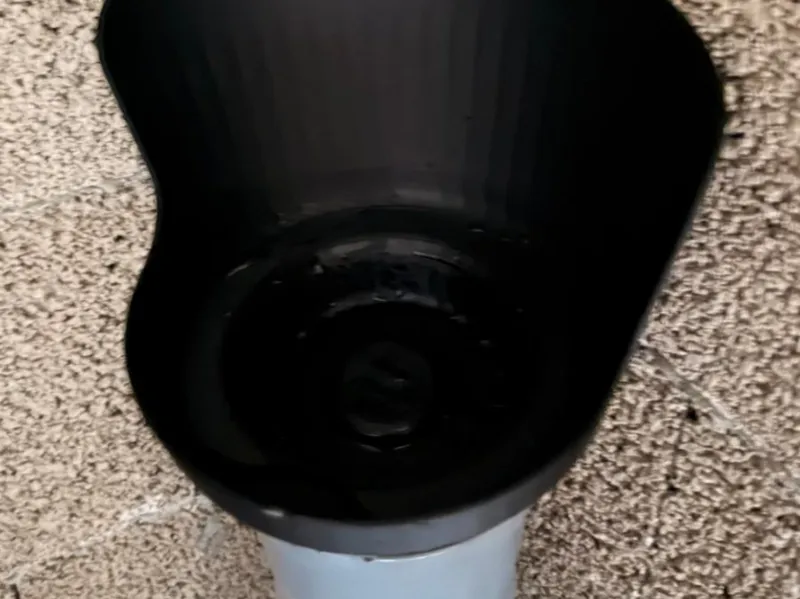 Baustellen Pissoir mit Siphon Ø110 mm Abflussrohr
