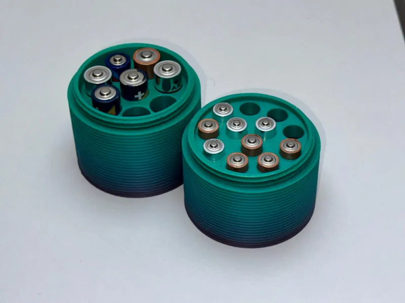 Battery Organizer - Screw Lid