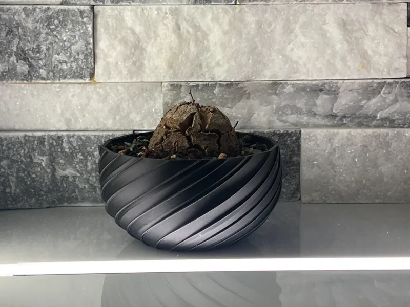 多重螺旋花盆（SpiralFlow Planter）