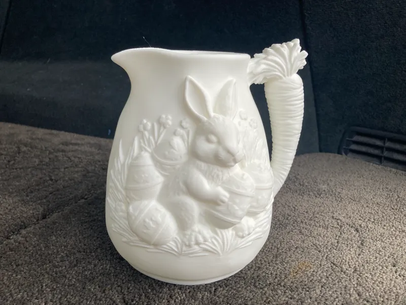 Niedlicher Osterhasen Krug - Vase für Ostern