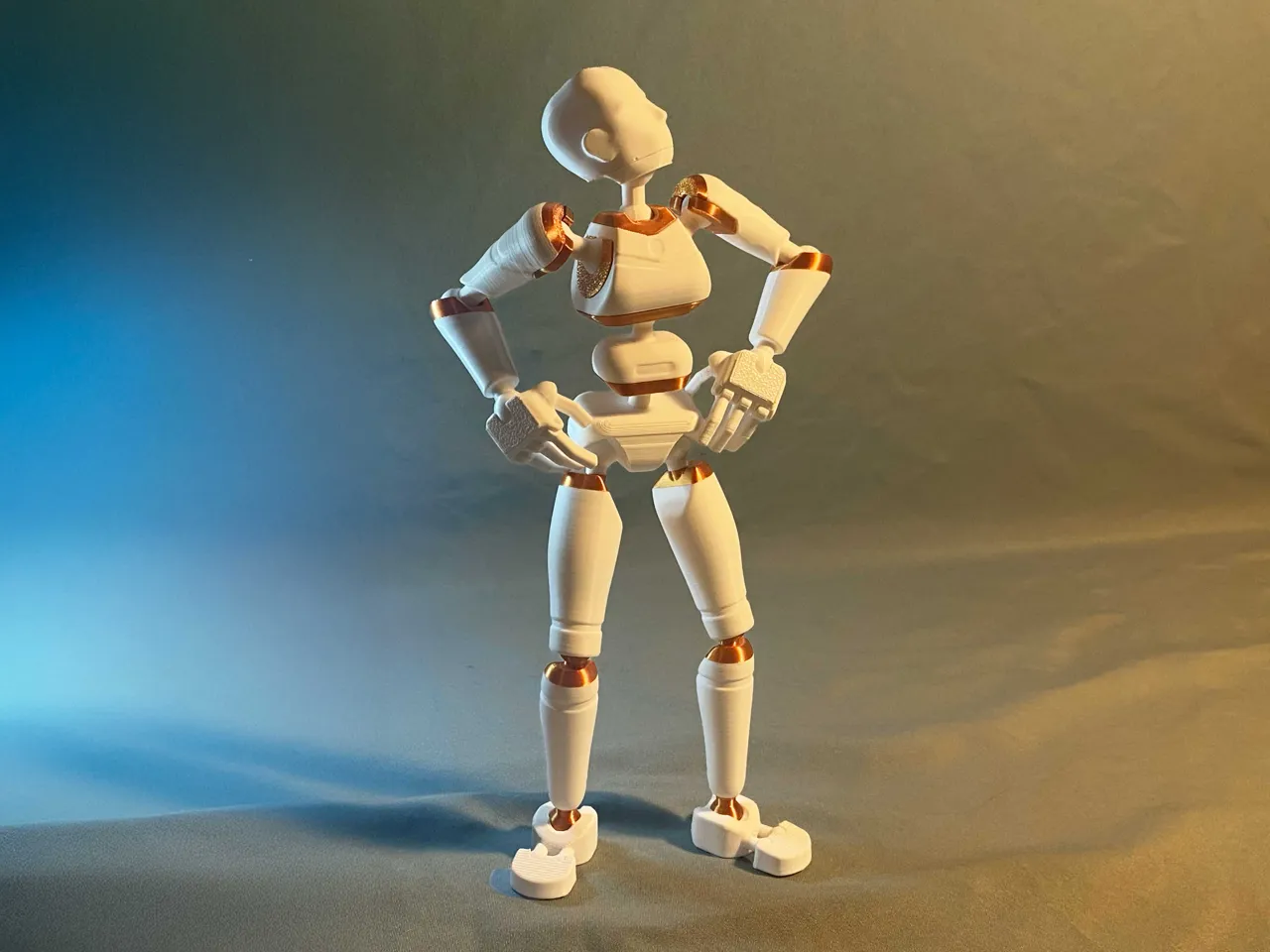 Manne - Articulated Art Reference Figure view 3