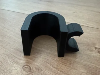 Door holder for radiator