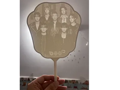 防弹少年团BTS扇子 浮雕扇 KPOP 海报