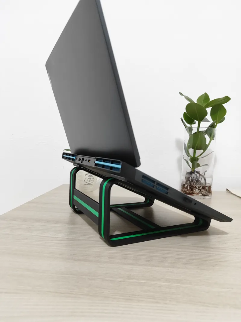 Gaming laptop stand - Big notebook riser