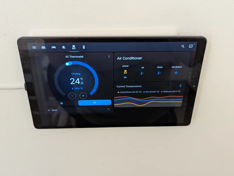 Magnetic Charging Tablet Wall Mount