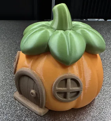 Adorno temático: Charming Pumpkin Cottage — vista de referencia 4