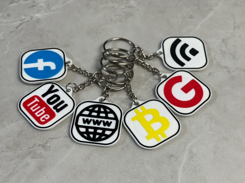 NFC Keychain – Social, Paintable, 4g, AMS Optional