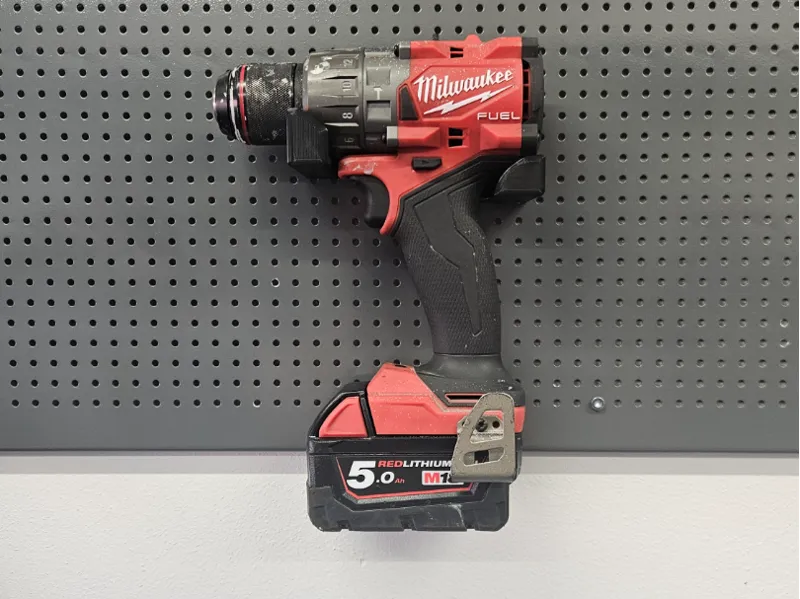 Wall or pegboard hanger Milwuakee Drill Driver