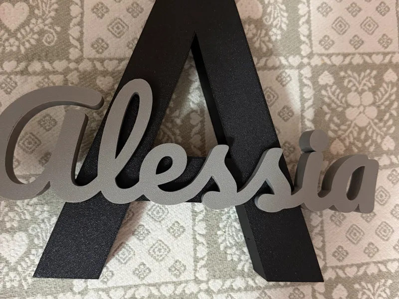 Letera a con nome alessia