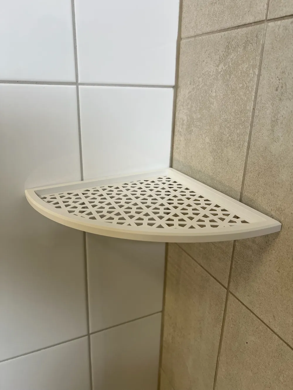Corner shelf with sliding accessories - Free 3D Print Model - MakerWorld