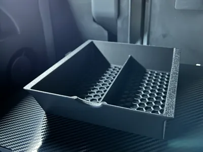Tesla 3/Y organizer tray V2