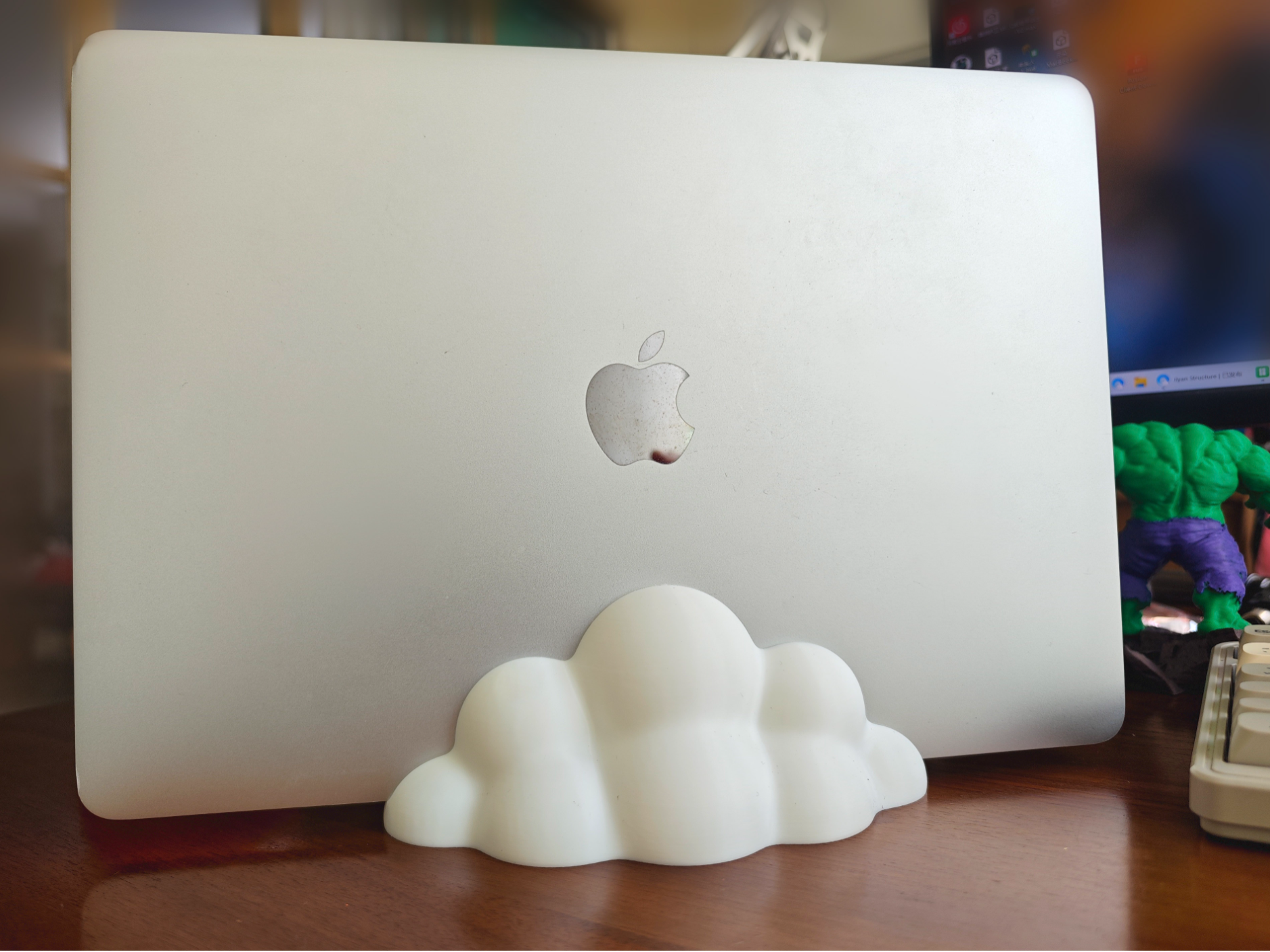 Miniatura 2 do modelo 3D 云朵造型MacBook/iPad收纳支架