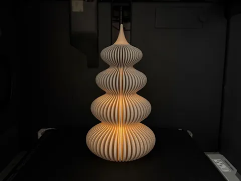 Modern Christmas Tree (tealight compatible) view 3