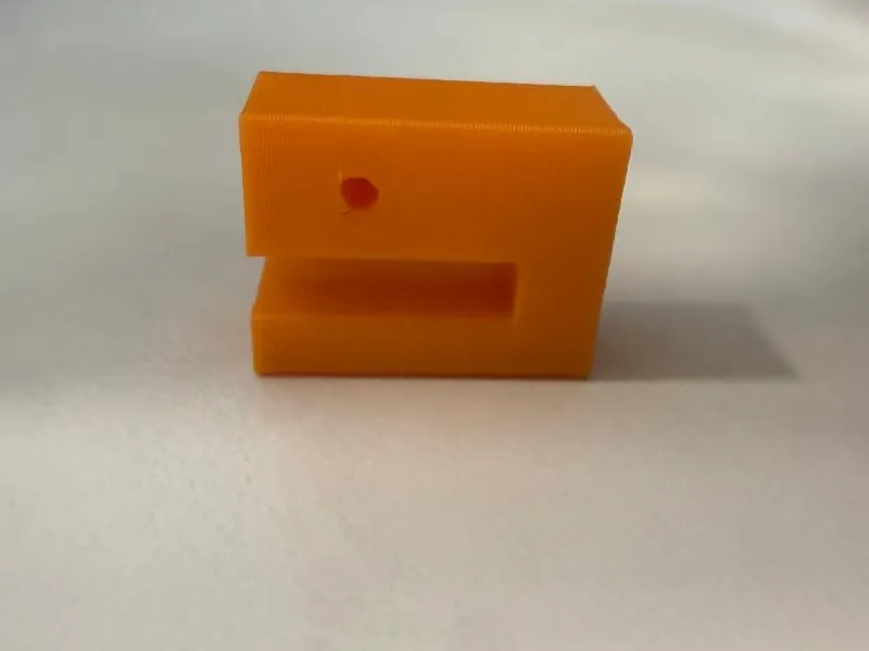filament holder clip