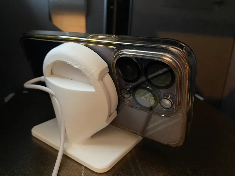 Apple iPhone MagSafe Charger – Low-Profile Stand - Free 3D Print Model ...