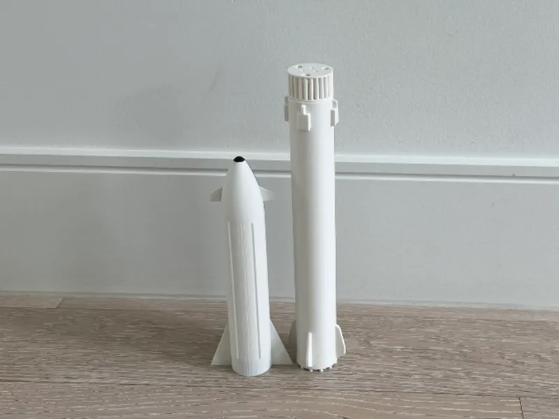 Starship + Super heavy model rocket