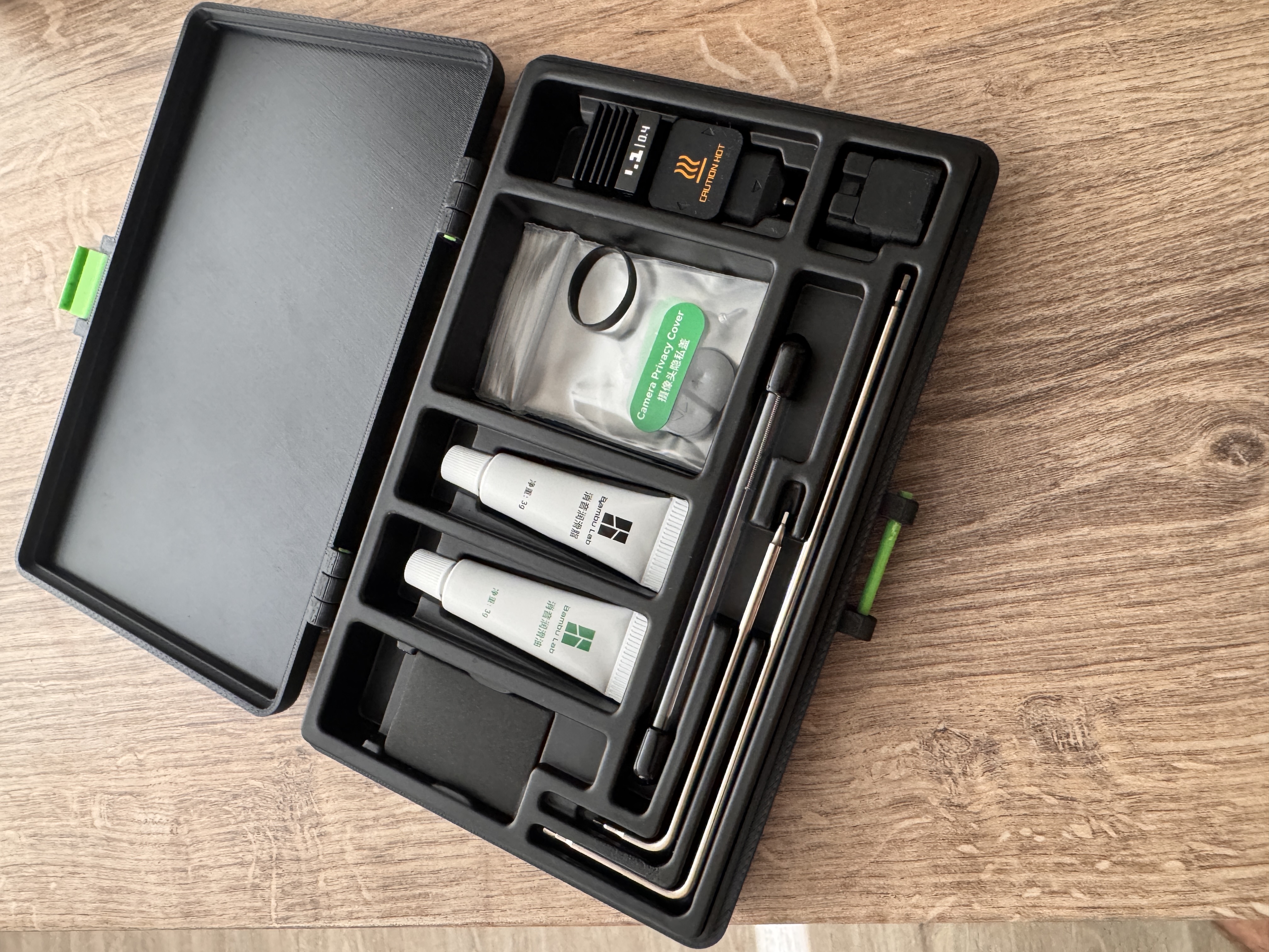 Miniatura 2 do modelo 3D Bambu Lab Tool Box Accessory Case