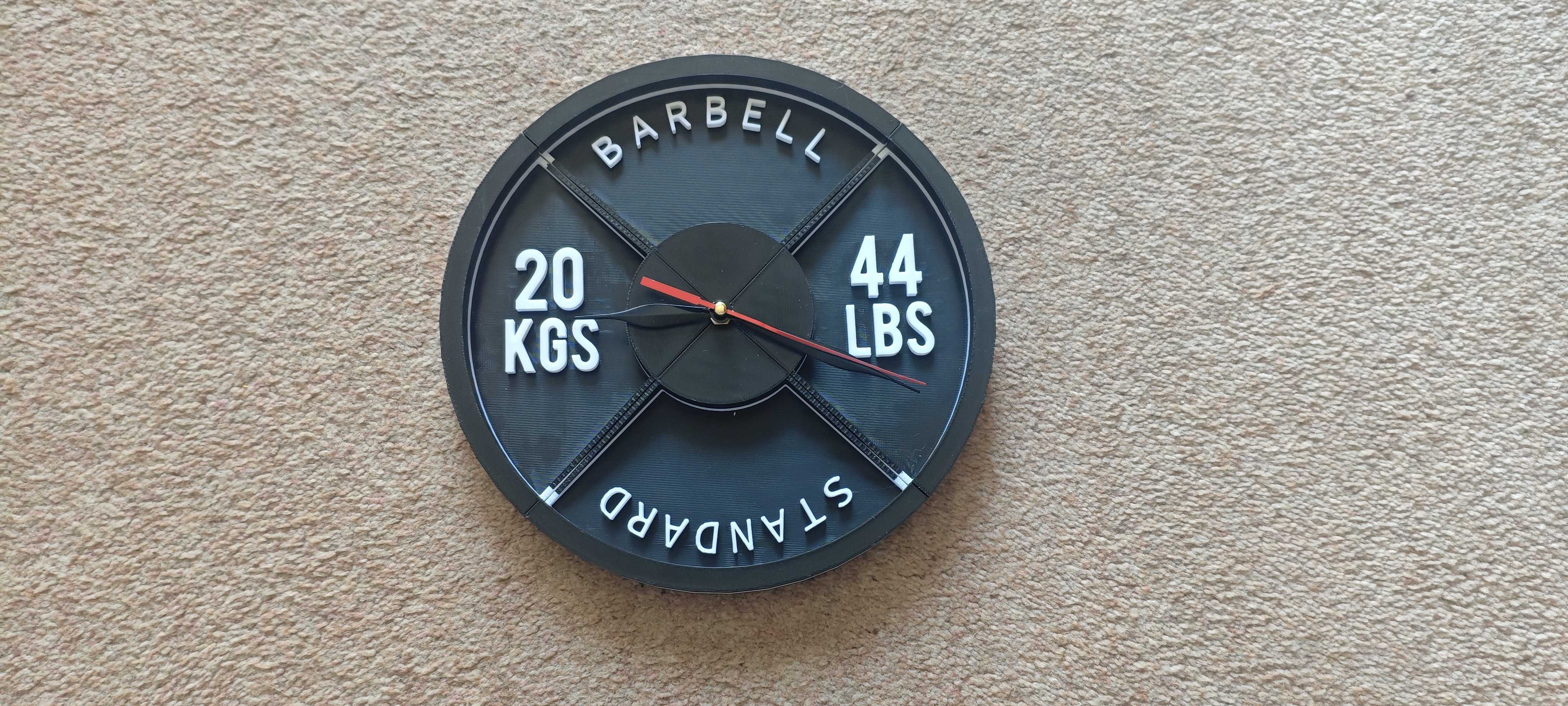 Miniatura 1 do modelo 3D Weight Plate Wall Clock
