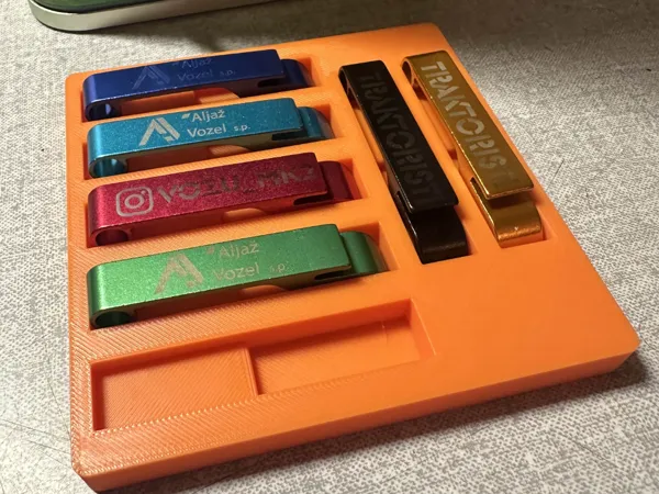 https://makerworld.bblmw.com/makerworld/model/US60ec9479b36c4b/design/2025-01-21_b54dd34cbcbf8.jpg
