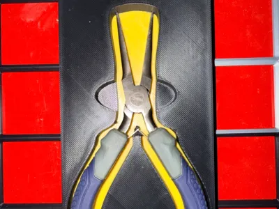 Kobalt 5.5" Needle Nose Pliers Gridfinity Box