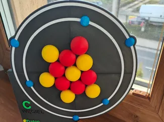 The model of a carbon atom.