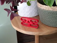 0.2mm layer, 6 walls, 15% infill