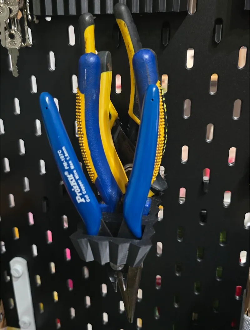Skadis organizer for pliers, wire cutters and etc.