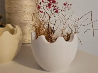 Easter Eggshell Decoration