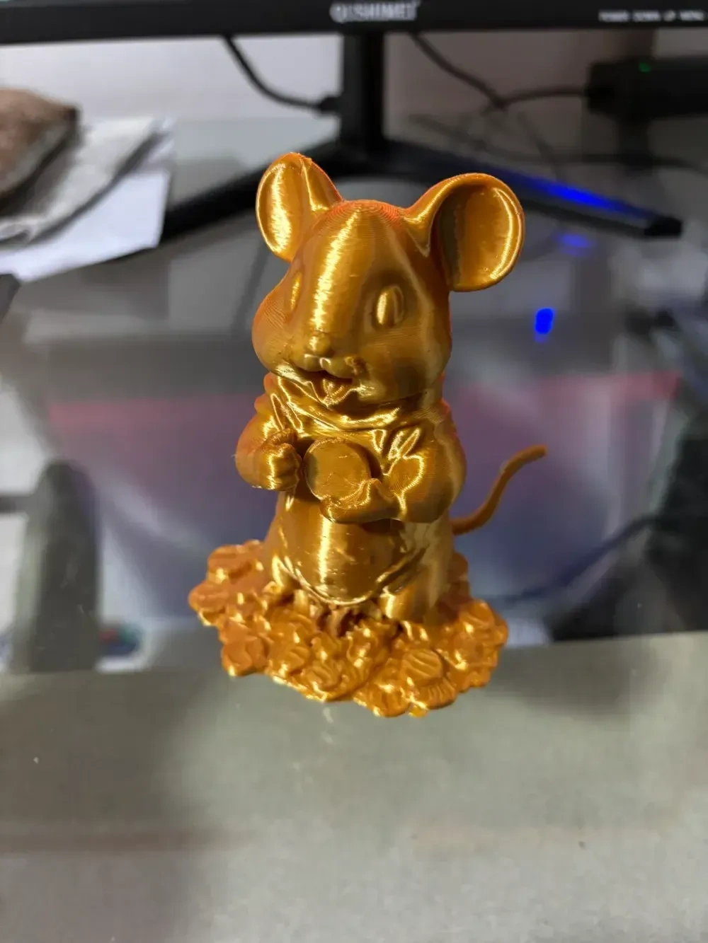 Miniatura 1 do modelo 3D 招财鼠（数）钱  摆件