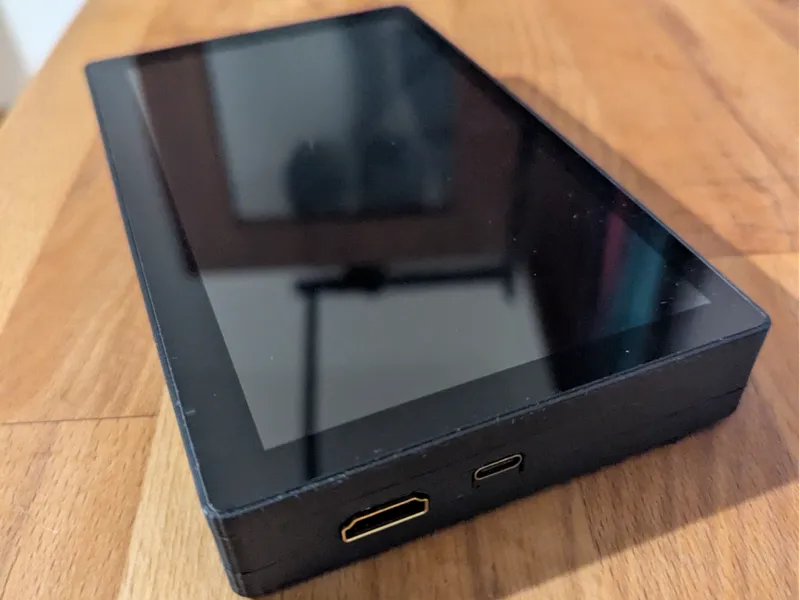 Waveshare 7-inch display case | 70H-1024600