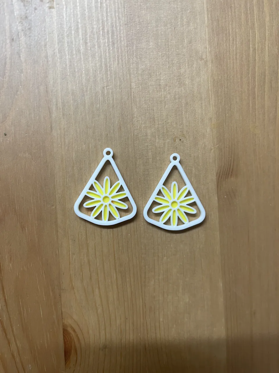 Flower Earrings view 2