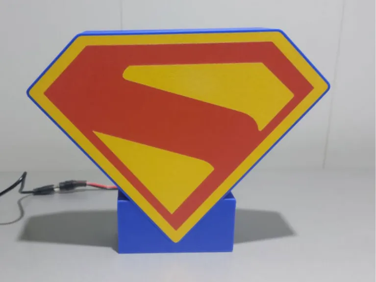 Lightbox New Superman logo