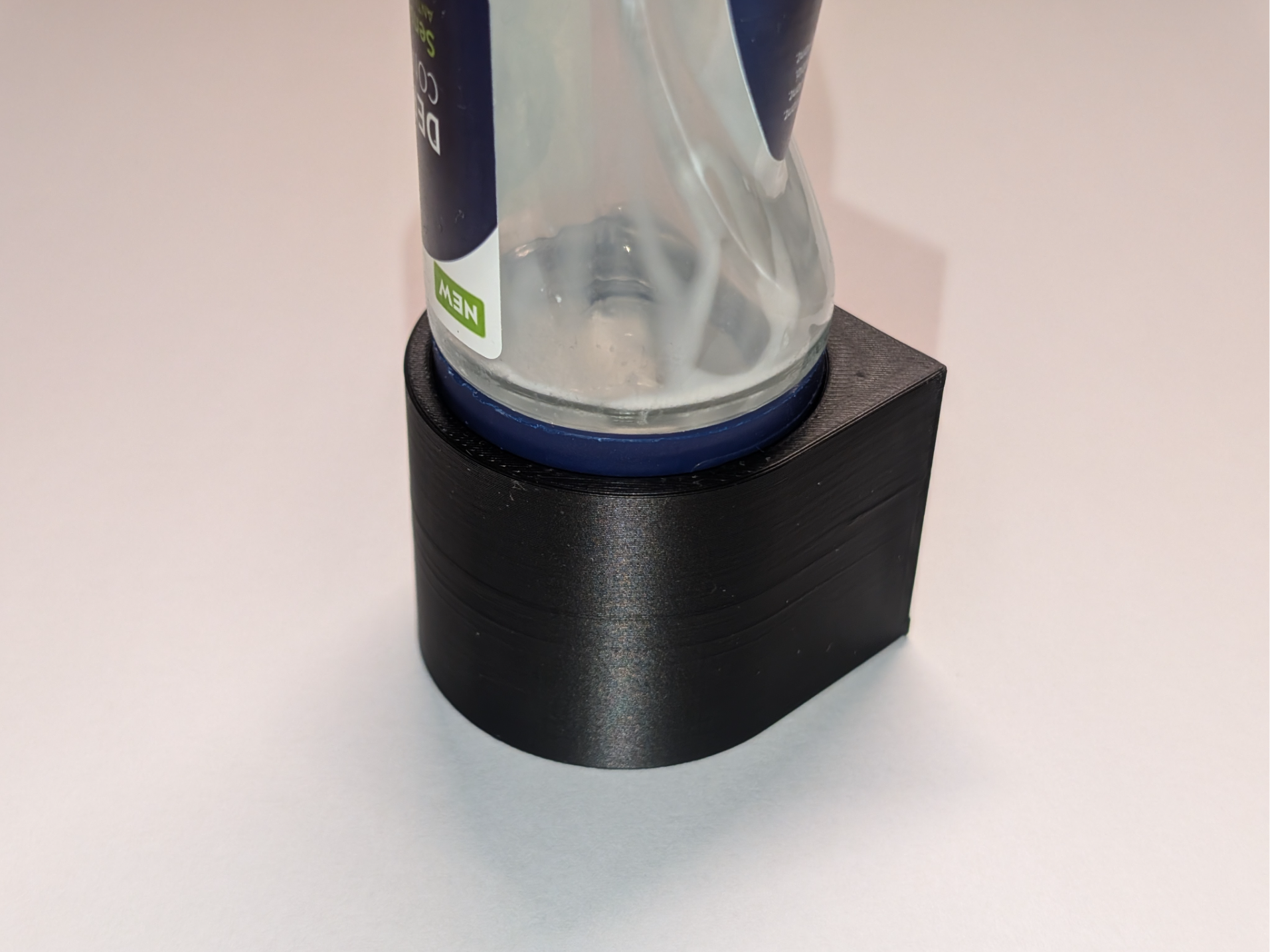 Deodorant (Nivea, 40 mm diameter) holder
