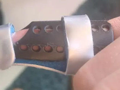 resized finger cast