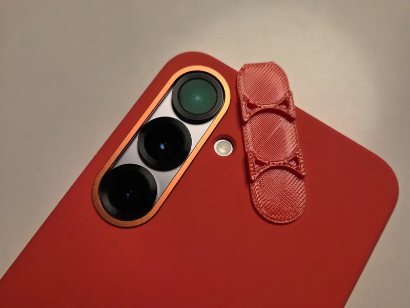 Phone camera cover for Samsung S25 plus