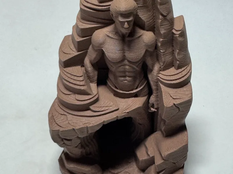 Wächter der Grotte – Antike Kriegerstatue